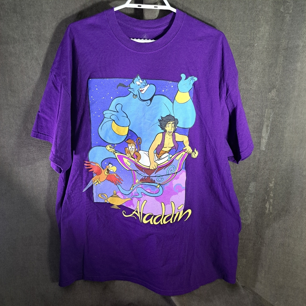 Disney Parks Aladdin Characters Faux Distressed Purple Graphic Tee NEAR NEW XXL